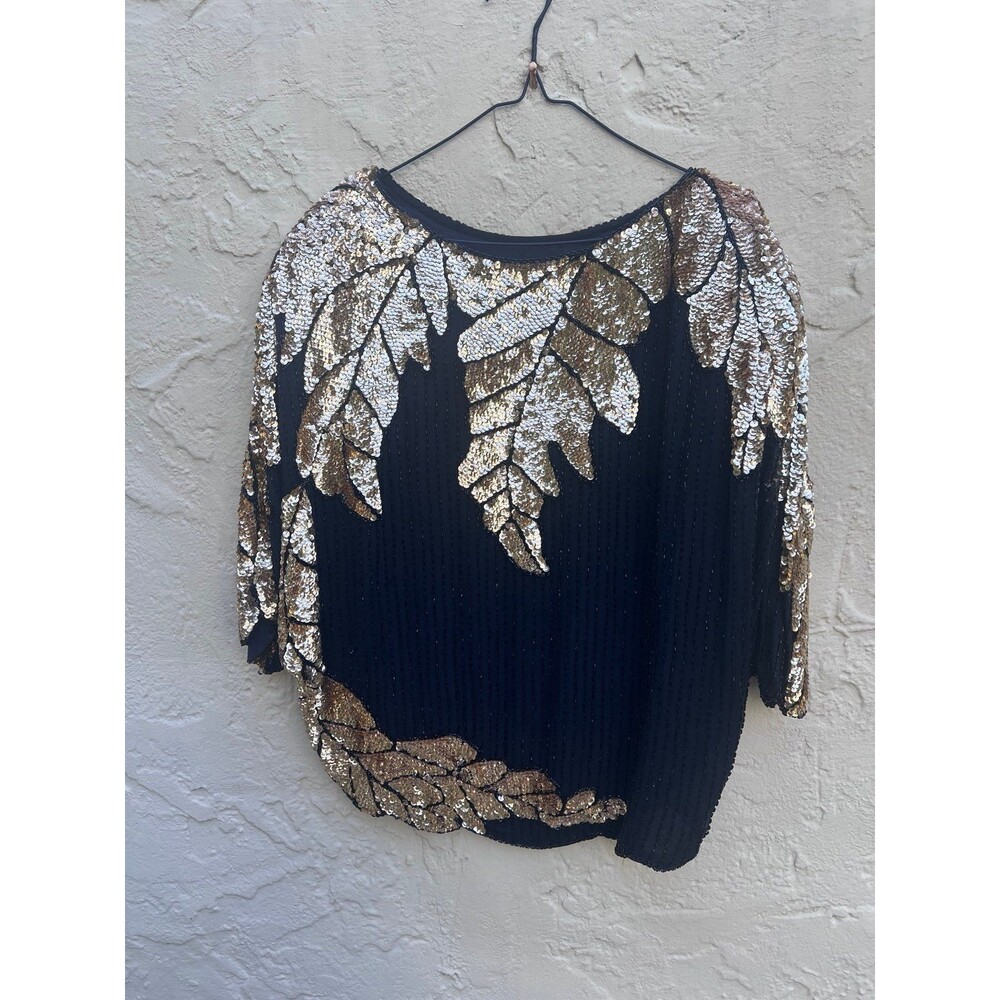 Silk sequined leaf pattern sz L batwing vintage glitzy top